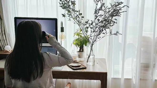 Muốn tiết kiệm được nhiều tiền hơn, bạn hãy thay đổi 4 thói quen xấu này!- Ảnh 1.