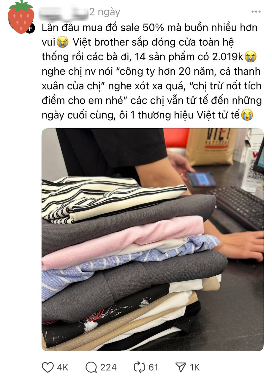 Cõi mạng đồn brand thời trang Việt 22 năm tuổi đóng cửa: Dân tình xếp hàng dài mua đồ sale sập sàn trong nước mắt- Ảnh 9.