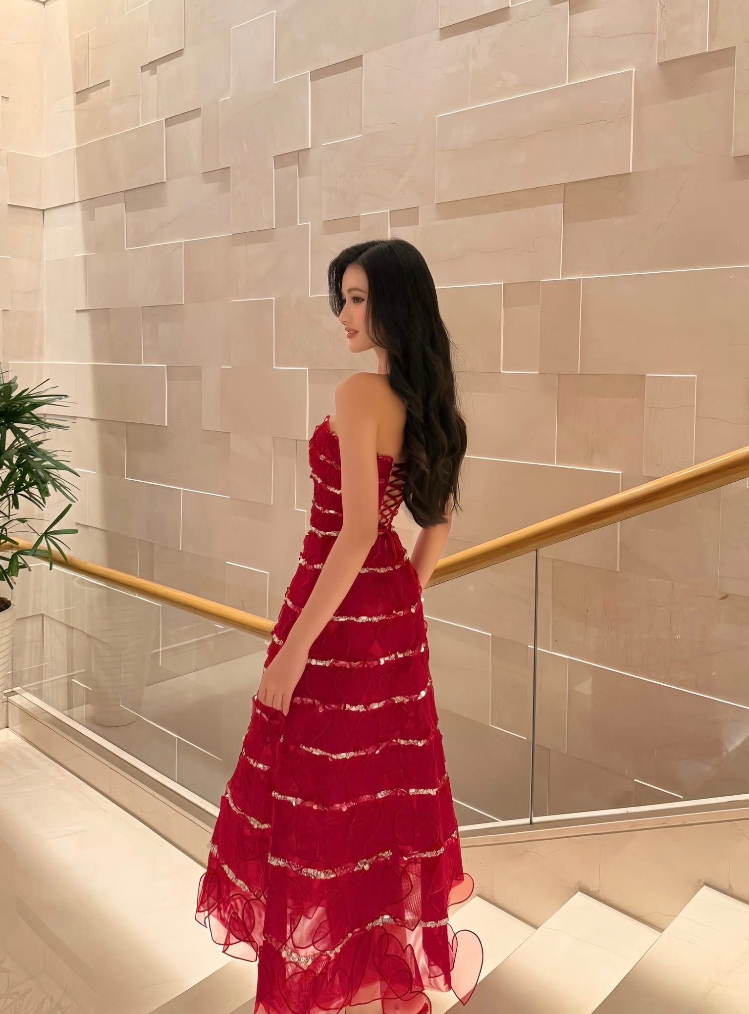 Nhan sắc Ý Nhi bùng nổ qua ống kính của Miss World New Zealand, chiếm luôn spotlight của chính chủ- Ảnh 8.