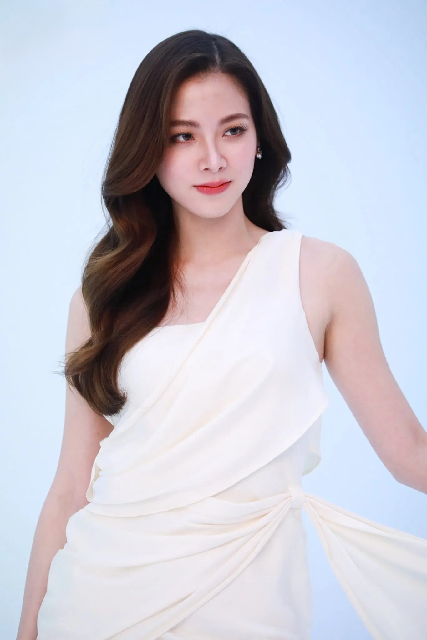 Mỹ nhân Việt được khen xinh như Baifern Pimchanok, sở hữu 1 đặc điểm khiến vạn người xin vía- Ảnh 2.