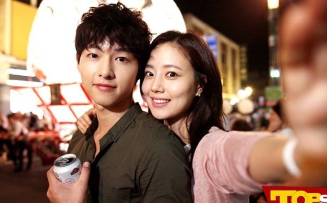 Vừa tái xuất sau 2 năm biến mất bí ẩn, tình tin đồn Song Joong Ki 