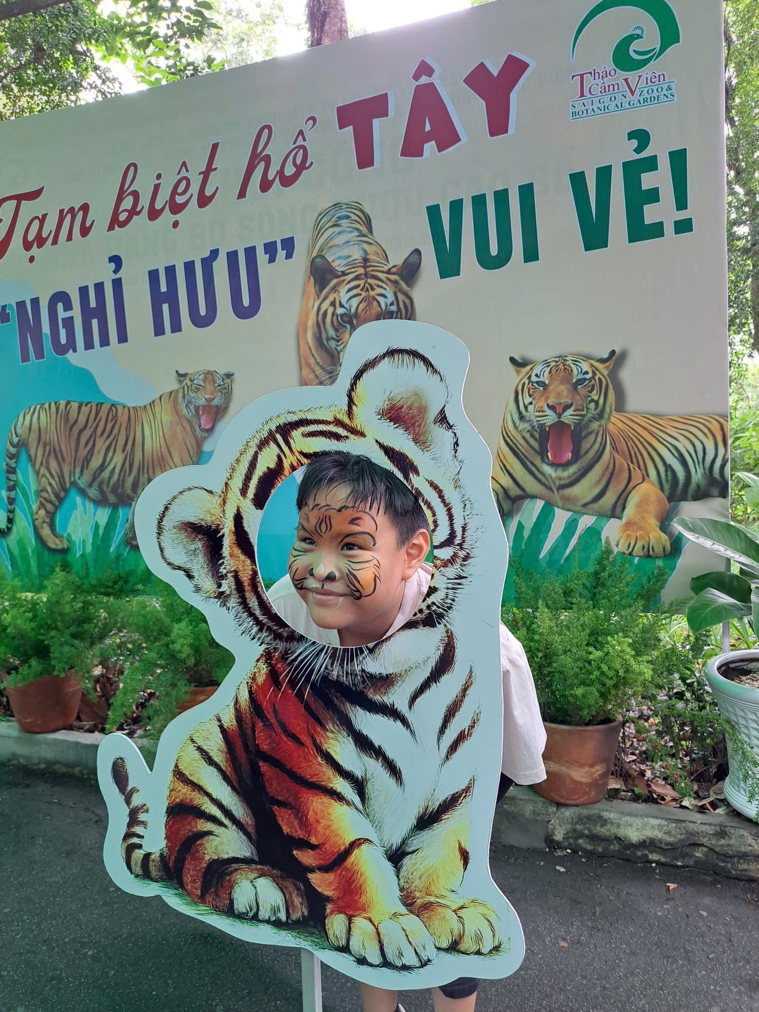 Xúc động lễ chia tay "ông" hổ Tây ở Thảo Cầm Viên Sài Gòn- Ảnh 2.