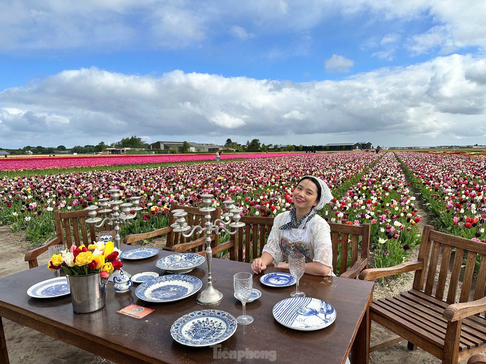 Người Việt lạc lối giữa cánh đồng hoa tulip như cổ tích ở Hà Lan- Ảnh 18.