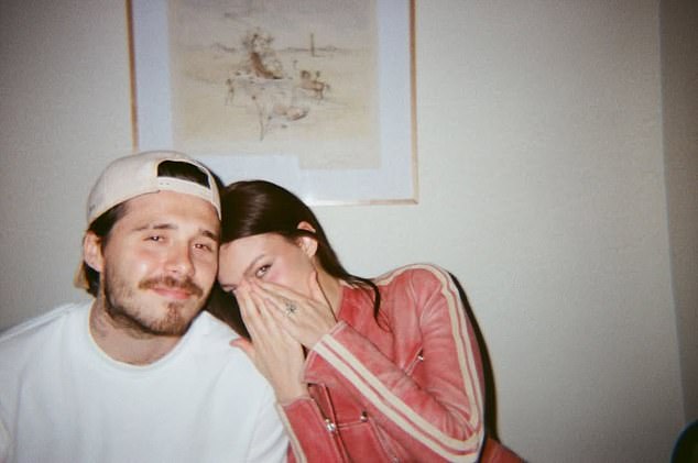 Con trai và con dâu của Beckham không đếm xỉa đến nỗi đau gia đình, quẩy tưng bừng cùng nhà vợ và dàn sao Hollywood- Ảnh 1.
