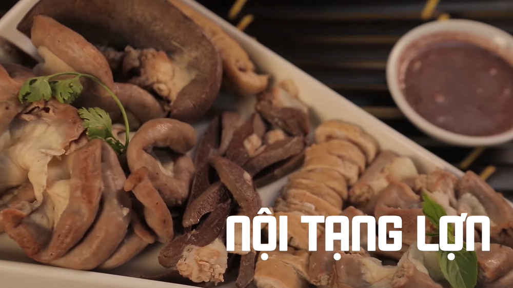 Khách Tây nếm thử món ăn này của Việt Nam rồi chốt lại 1 câu cực hài, "chuẩn không cần chỉnh"- Ảnh 7.