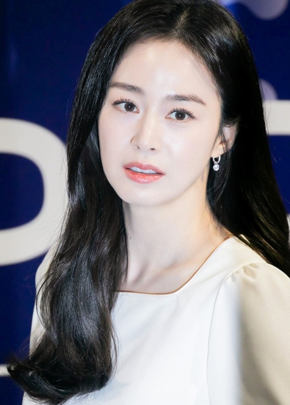 2 ngọc nữ 