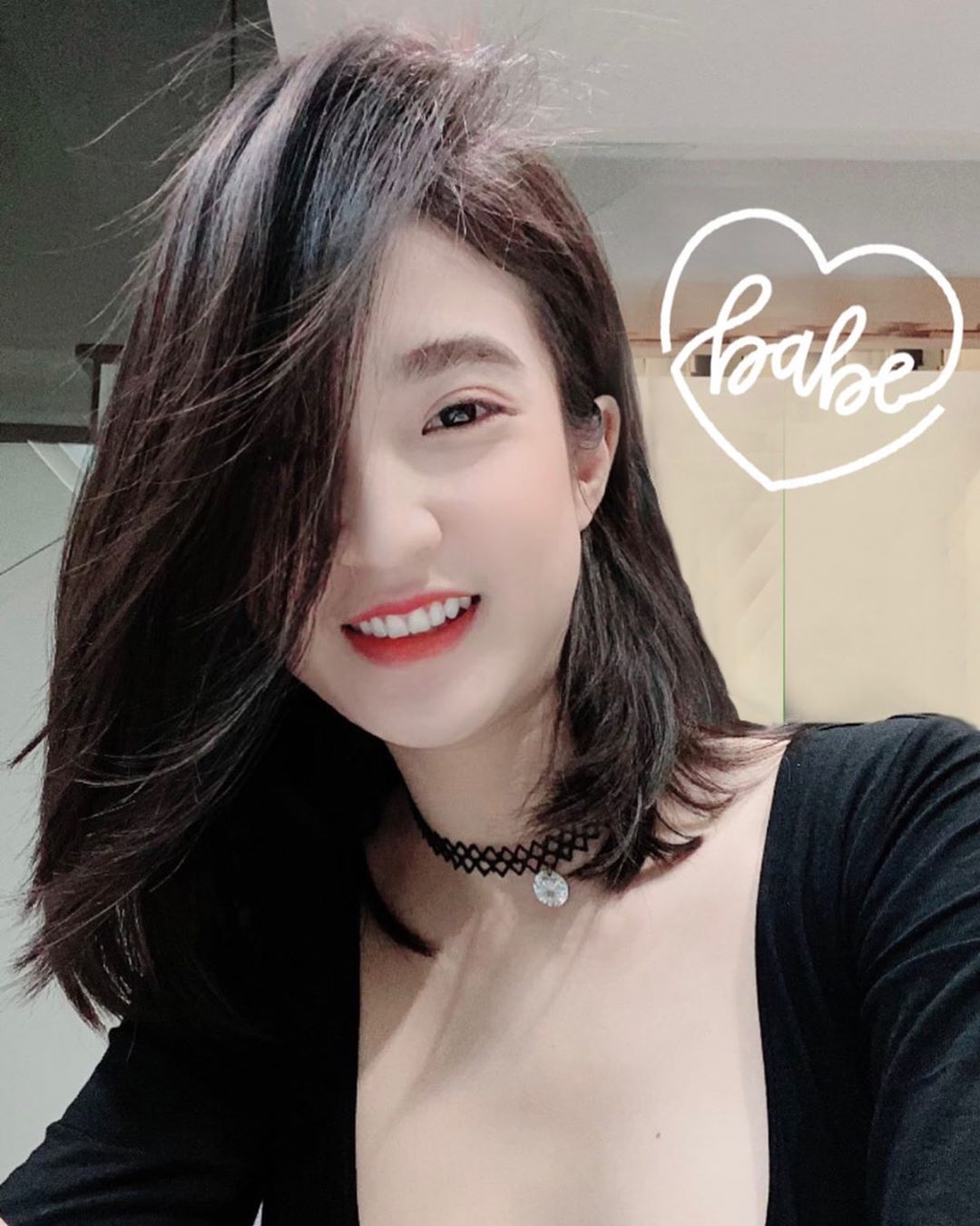 Gây sốt với bộ mô hình robot tiền tỷ, nữ streamer xinh đẹp khiến cộng đồng mạng trầm trồ vì độ 