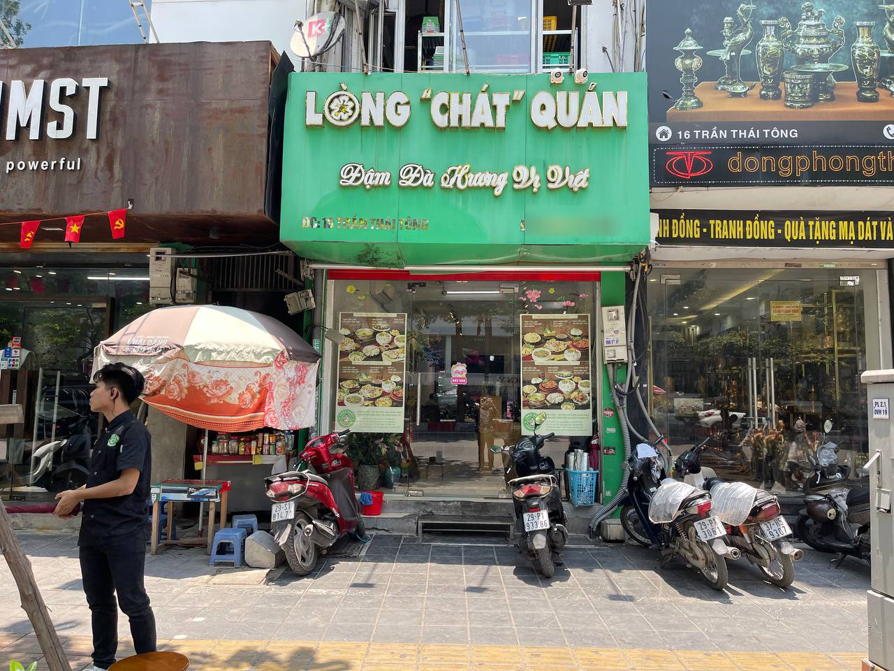 Lòng Chát Quán chính thức mở cửa lại sau lùm xùm “lòng se điếu 40m”, lượng khách hàng ghé quán gây chú ý- Ảnh 1.