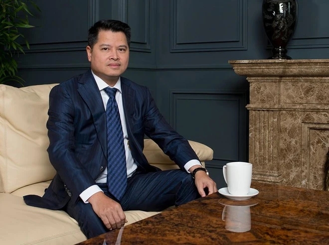 Chân dung ông chủ VPBank: Từ buôn mì tôm đến đại gia nghìn tỷ- Ảnh 2. Chân dung ông chủ VPBank: Từ buôn mì tôm đến đại gia nghìn tỷ- Ảnh 2.