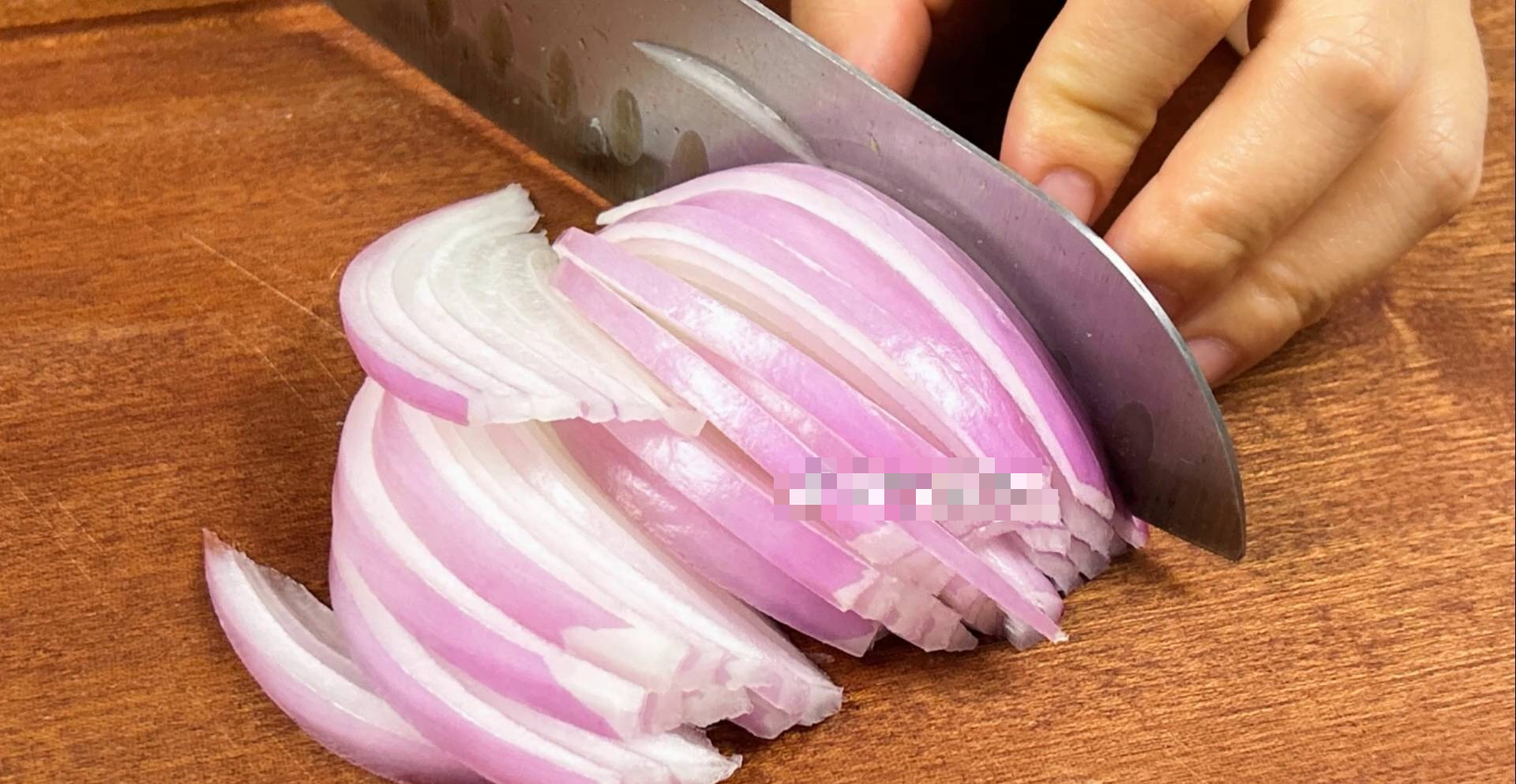 Đặt 1 củ hành tây ở góc phòng, tôi chỉ ước biết mẹo này sớm hơn 10 năm- Ảnh 5.