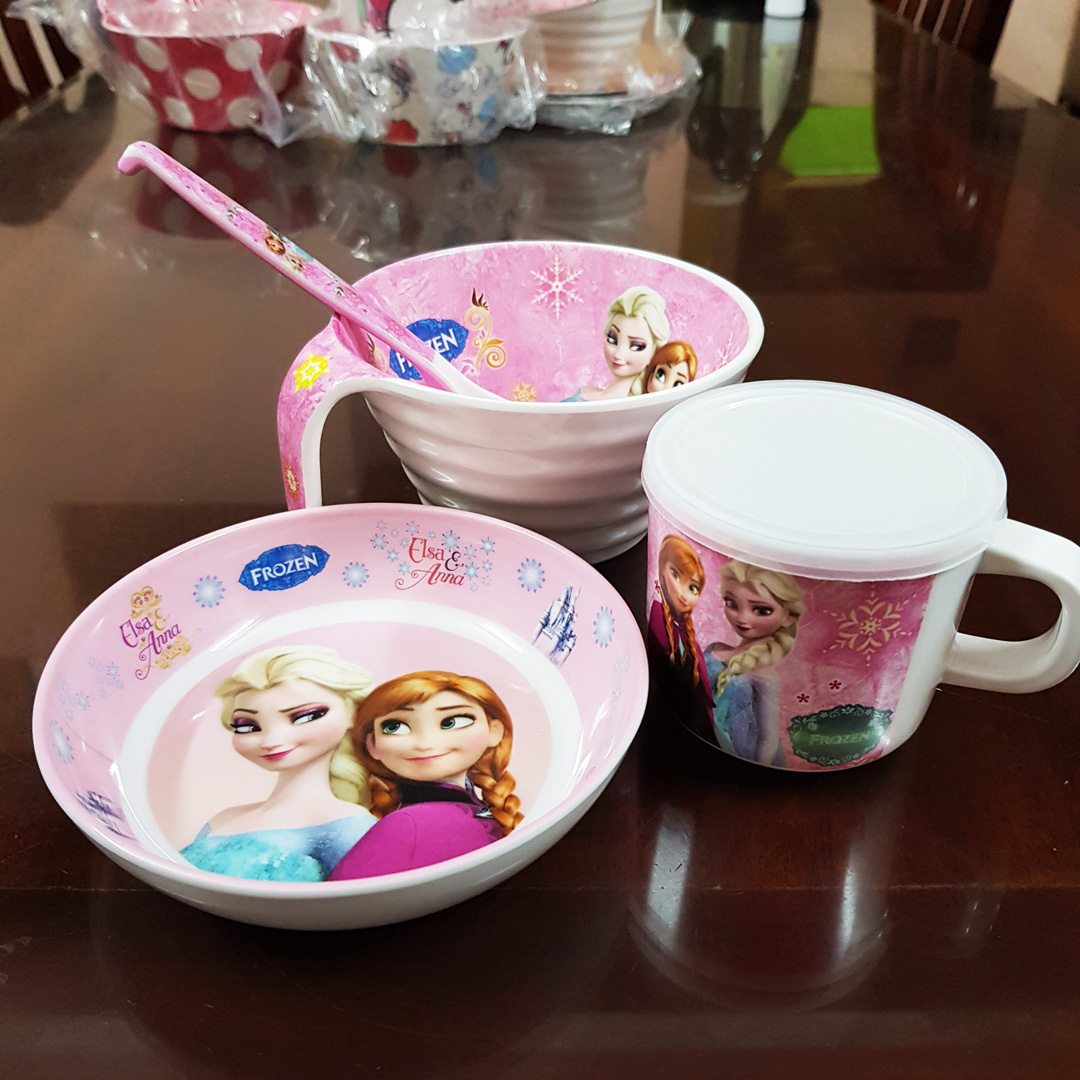 Cảnh báo NÓNG: 4 loại bát sau đây khiến cho mỗi bát cơm bạn ăn vào chẳng khác nào một bát "thuốc độc" - hại gan, thận và gây ung thư!- Ảnh 1.
