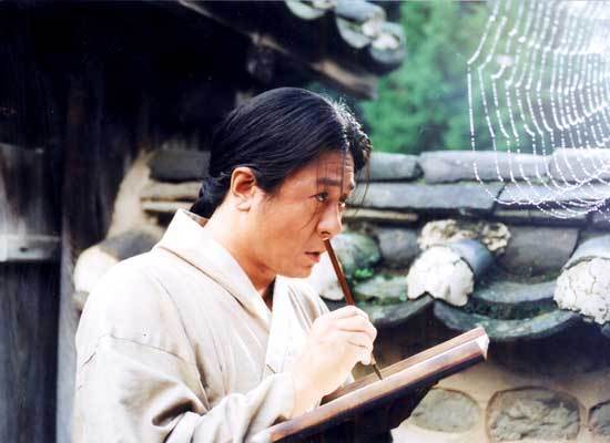 Son Ye Jin 20 tuổi đẹp kinh diễm trong tạo hình kỹ nữ: Thoáng lộ gáy thôi mà khán giả đã xuyến xao- Ảnh 9. Son Ye Jin 20 tuổi đẹp kinh diễm trong tạo hình kỹ nữ: Thoáng lộ gáy thôi mà khán giả đã xuyến xao- Ảnh 9.
