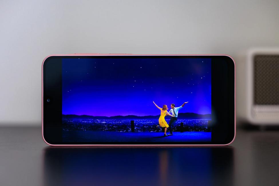 Galaxy A26 5G đôi bạn cùng tiến đối với các tín đồ yêu âm nhạc và mê phim ảnh- Ảnh 1. Galaxy A26 5G đôi bạn cùng tiến đối với các tín đồ yêu âm nhạc và mê phim ảnh- Ảnh 1.