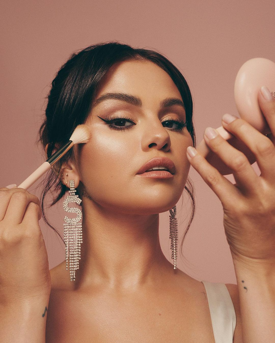 Sốc: Selena Gomez bị Sốc: Selena Gomez bị