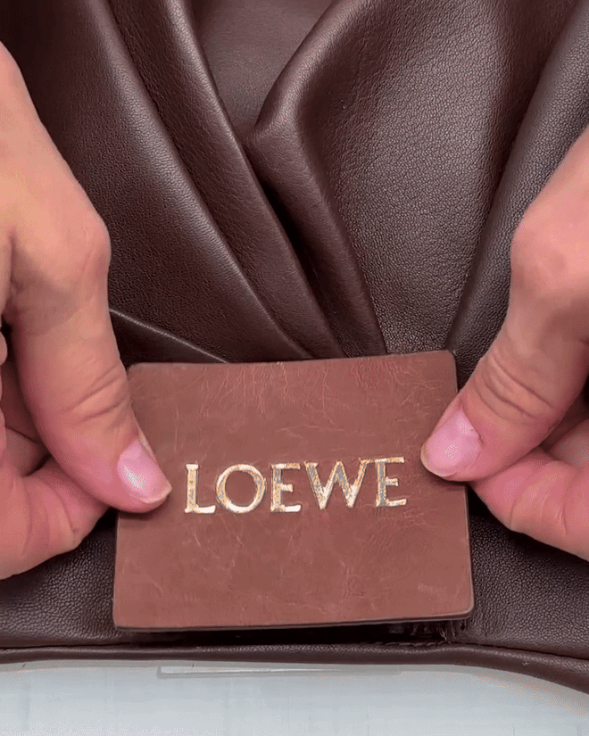 Điều viral cuối cùng Jonathan Anderson để lại cho LOEWE sau 11 năm gây chấn động làng mốt- Ảnh 20.