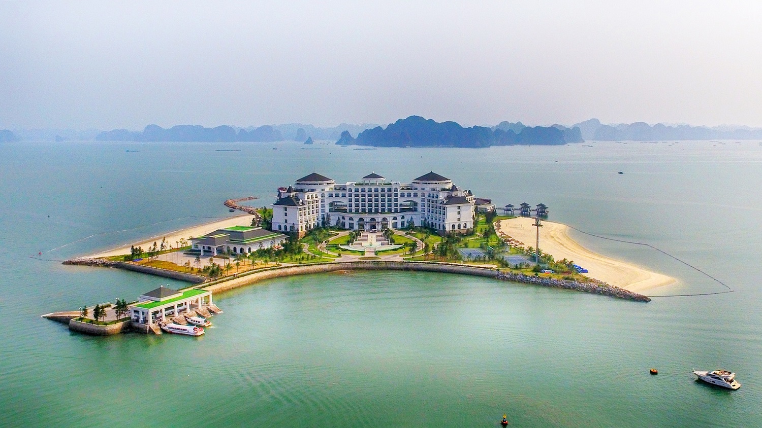 Đảo Rều Hạ Long - nơi Hồ Quỳnh Hương tổ chức đám cưới có gì đặc biệt mà được coi là 