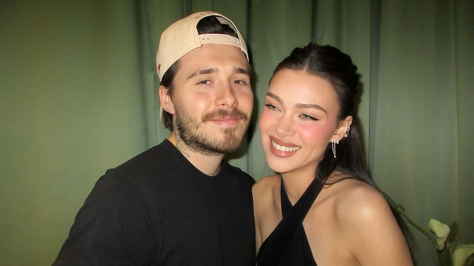 Giữa sóng gió gia đình, vợ chồng con trai cả nhà Beckham ăn tối cùng một cặp đôi Hoàng gia đình đám gây chú ý- Ảnh 1.