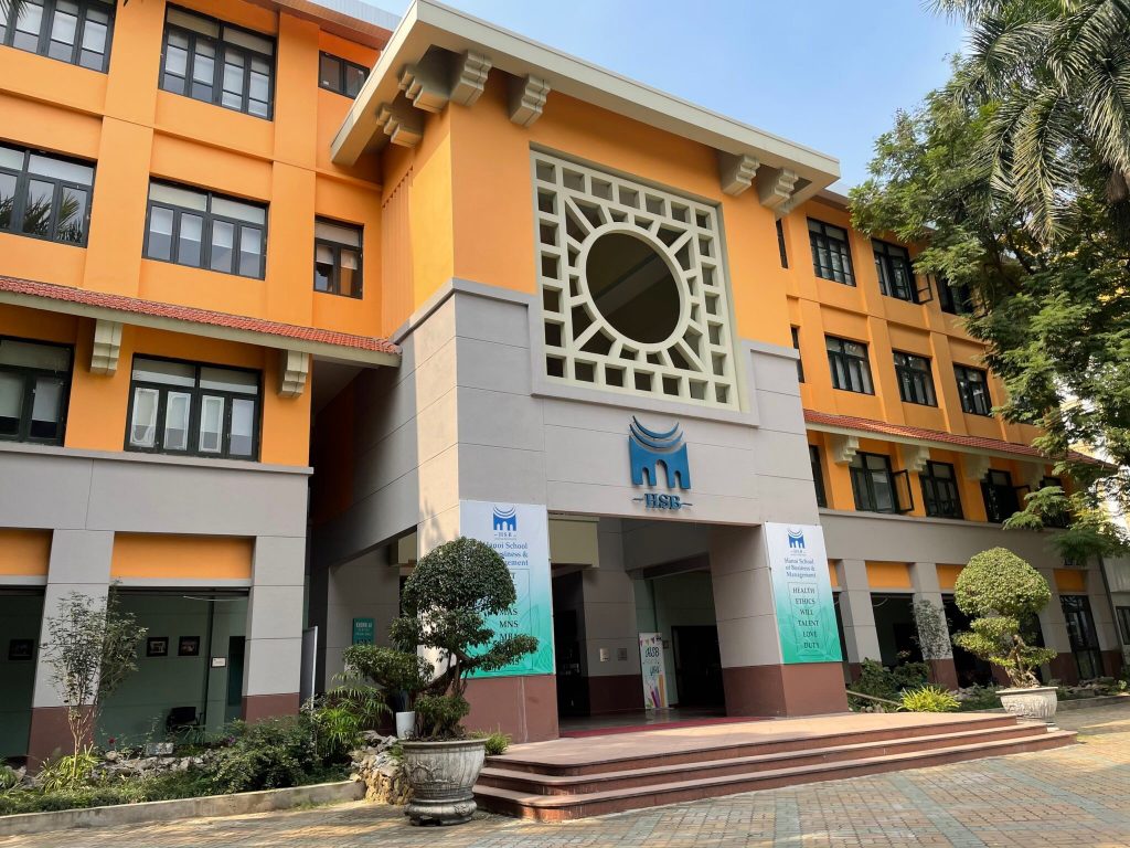 Fanpage Thông tin Chính phủ vừa xác nhận: Lần đầu tiên trong lịch sử, một trường đại học tại Việt Nam làm điều này- Ảnh 2.
