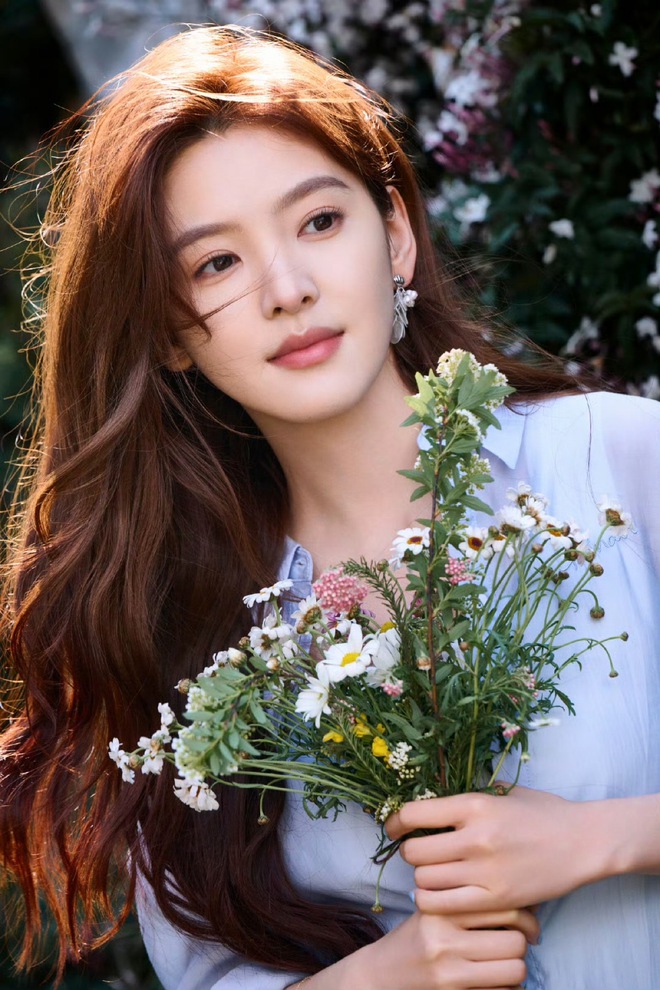 Mỹ nữ chuyển giới được ví như Chương Nhược Nam bản Việt, không makeup vẫn xinh chuẩn "bạch nguyệt quang"- Ảnh 5.