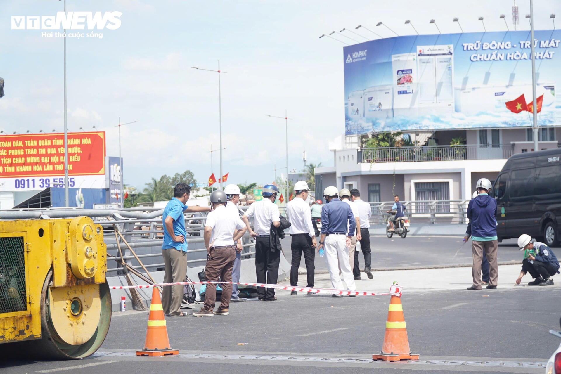 Kiểm tra vết sụt lún tại dự án nghìn tỷ của Tập đoàn Phúc Sơn ở Nha Trang- Ảnh 4.
