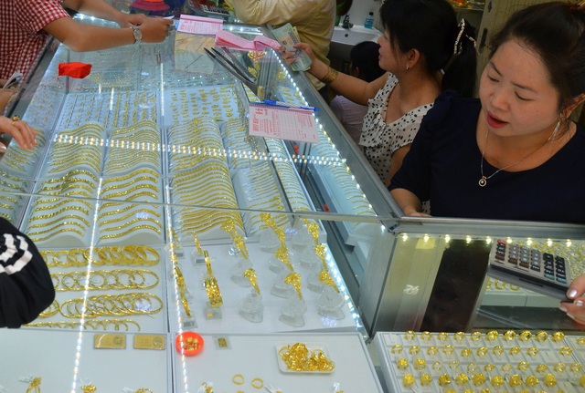 Giá vàng hôm nay, 16-5: Bật tăng mạnh mẽ- Ảnh 1.