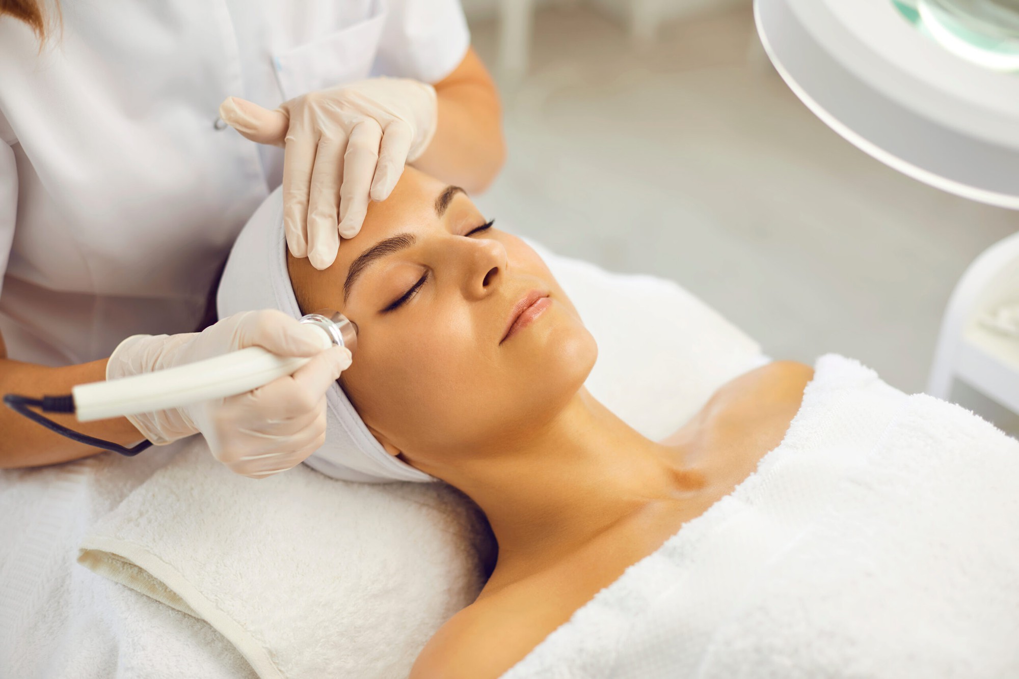 Không cần botox hay filler, đây chính là cách tăng sinh collagen tự nhiên, vết chân chim và nếp nhăn mắt cũng bị xóa mờ- Ảnh 4. Không cần botox hay filler, đây chính là cách tăng sinh collagen tự nhiên, vết chân chim và nếp nhăn mắt cũng bị xóa mờ- Ảnh 4.