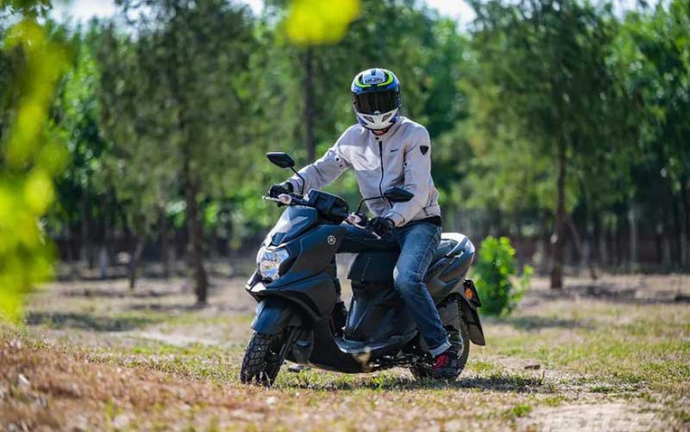 Yamaha Force X 125cc 2025 ra mắt: Thiết kế 'lai địa hình' phá cách, giá chỉ hơn 30 triệu đồng- Ảnh 1. Yamaha Force X 125cc 2025 ra mắt: Thiết kế 'lai địa hình' phá cách, giá chỉ hơn 30 triệu đồng- Ảnh 1.