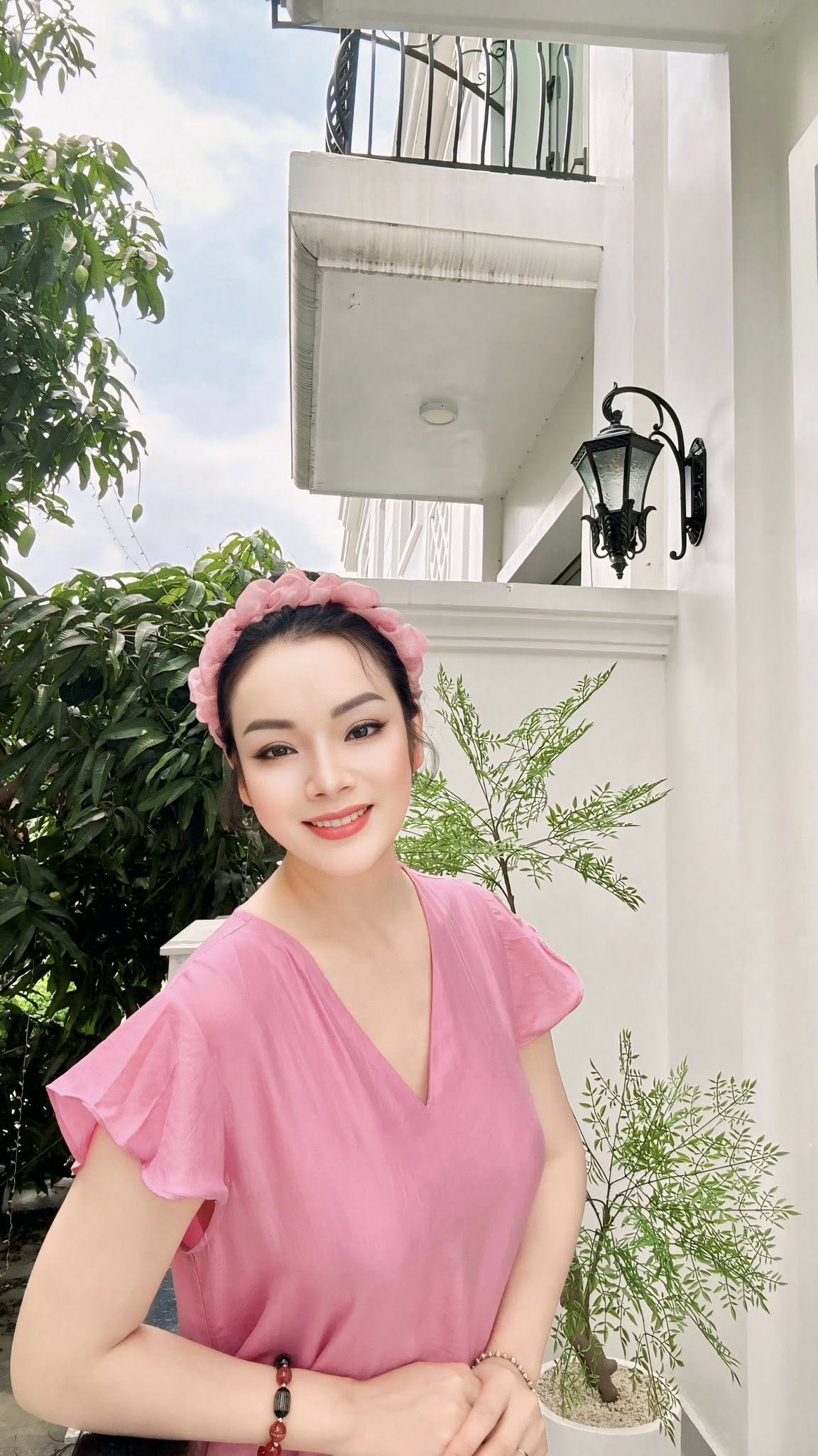 Nữ NSƯT, Phó trưởng khoa Thanh nhạc rao bán nhà 6,2 tỷ đồng ở Hà Nội- Ảnh 1. Nữ NSƯT, Phó trưởng khoa Thanh nhạc rao bán nhà 6,2 tỷ đồng ở Hà Nội- Ảnh 1.
