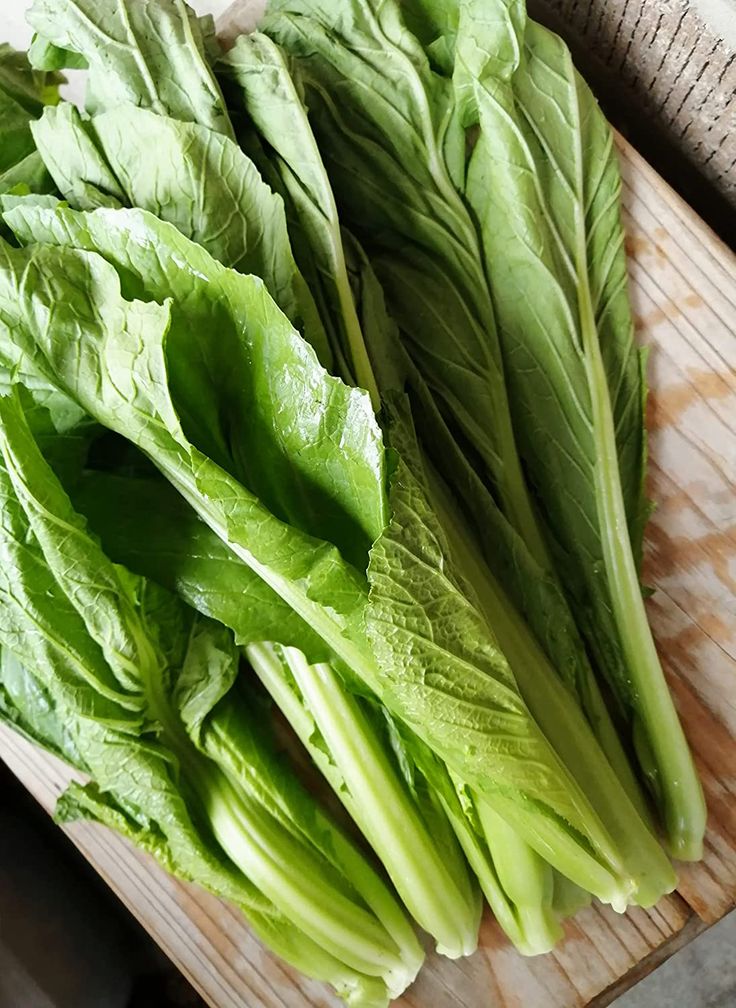 Đi nắng về uống ngay cốc nước xanh này: Nguyên liệu là rau của mọi nhà, phục hồi da và tóc bị cháy nắng- Ảnh 2.