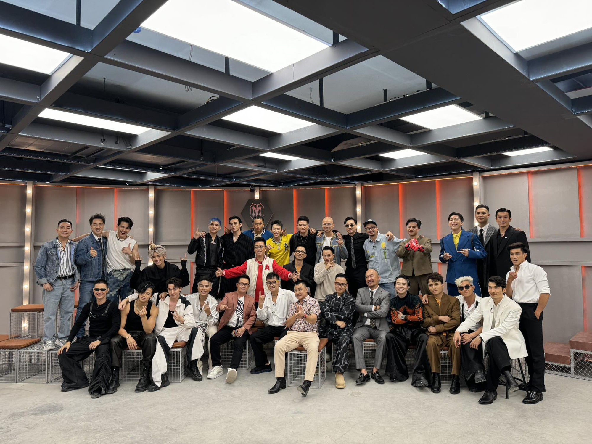Phim tư liệu về Phim tư liệu về