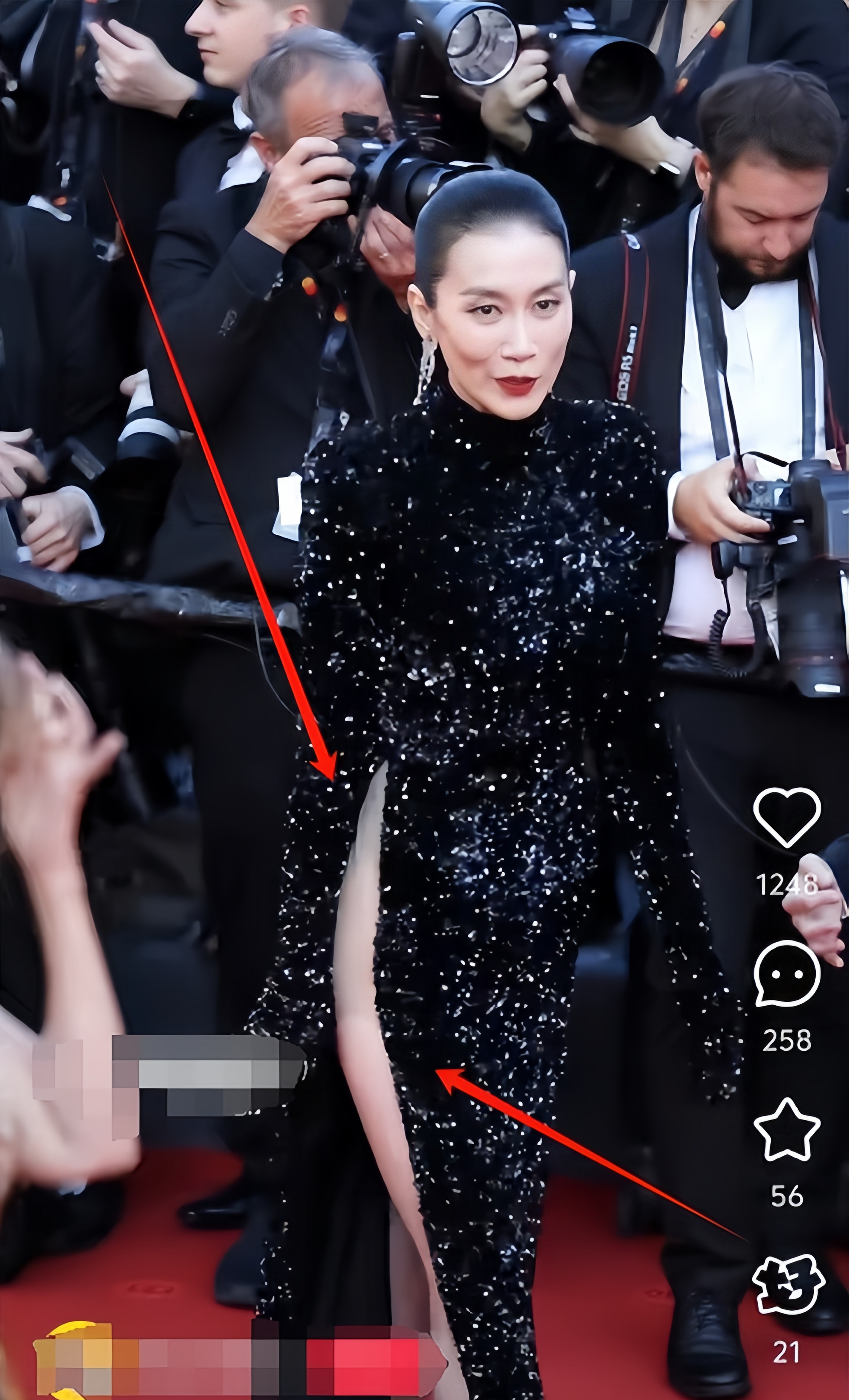 Sao nữ phim Trung đang hot bị đuổi khỏi Cannes: Tung chiêu đánh lừa fan nước nhà, lên thảm đỏ chẳng ai ngó tới- Ảnh 1.