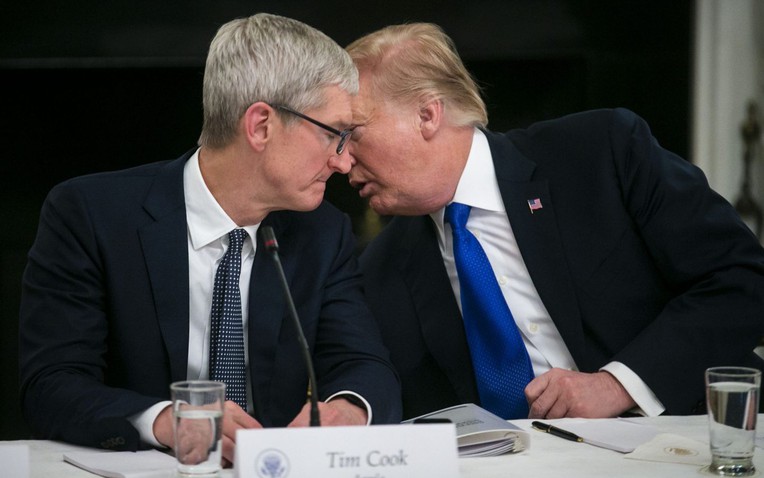 Tổng thống Trump chỉ trích Apple vì chuyển sản xuất iPhone từ Trung Quốc sang Ấn Độ- Ảnh 1. Tổng thống Trump chỉ trích Apple vì chuyển sản xuất iPhone từ Trung Quốc sang Ấn Độ- Ảnh 1.