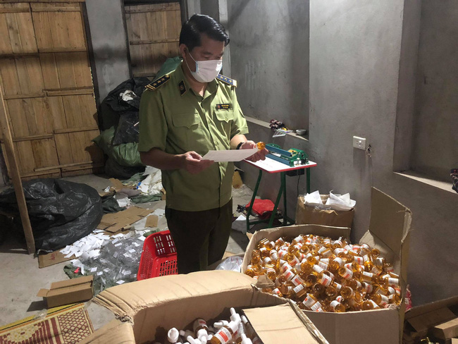 Tại sao mỹ phẩm chăm sóc da lại dễ bị quảng cáo 