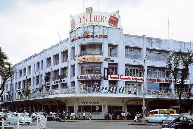 4 địa điểm 