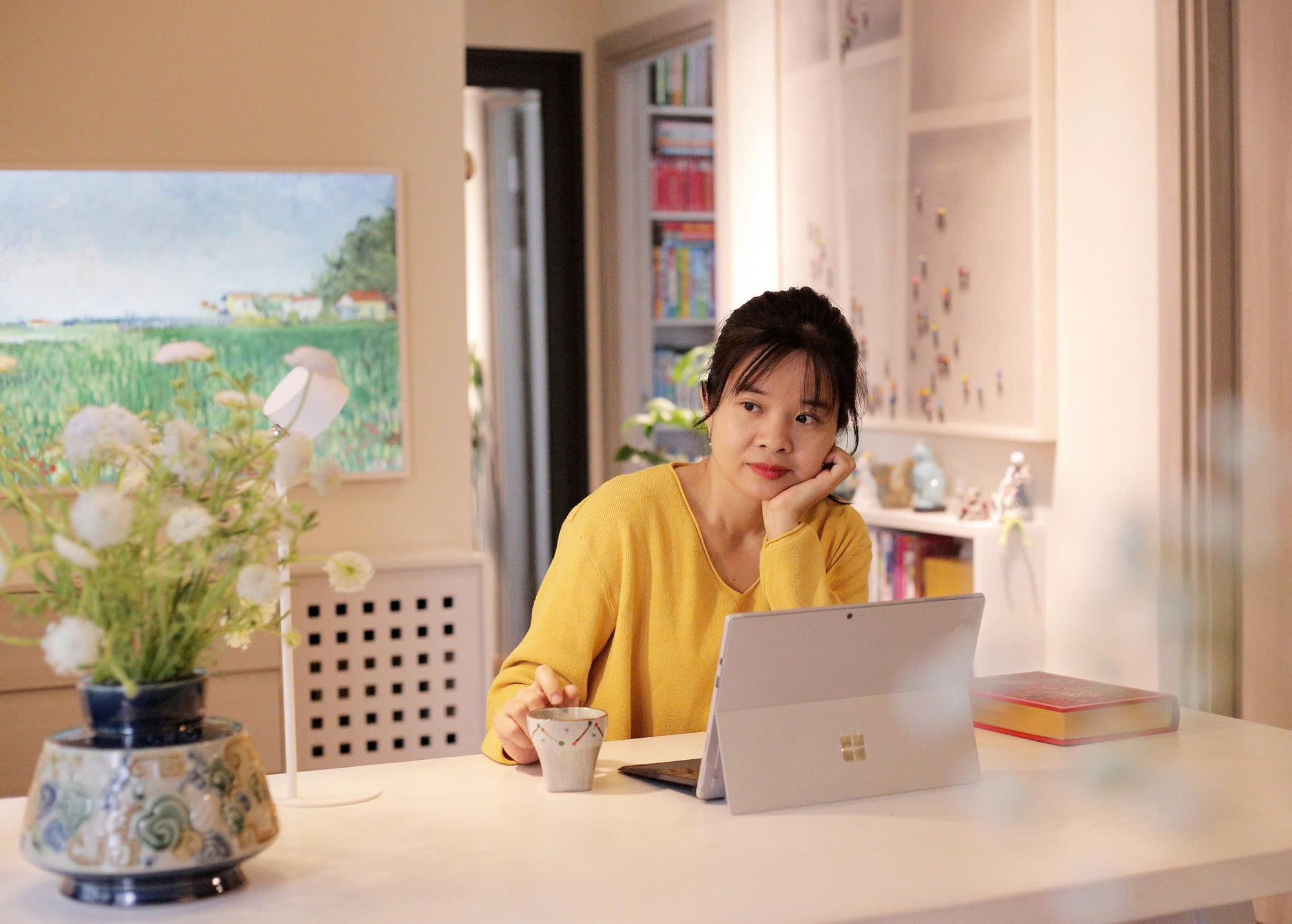 Căn hộ ấm áp được vun bồi mỗi ngày bởi cảm xúc với nghệ thuật của mẹ 2 con ở Hà Nội- Ảnh 3.