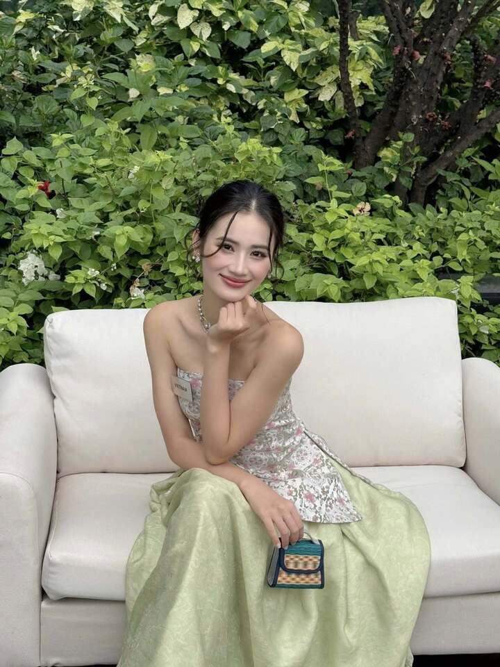 Gu thời trang giúp Ý Nhi ghi điểm tại Miss World 2025- Ảnh 4.