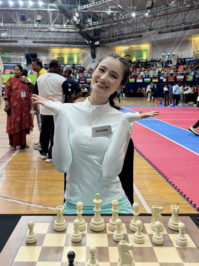 Thất bại đầu tiên của Hoa hậu Ý Nhi ở Miss World 2025- Ảnh 1.