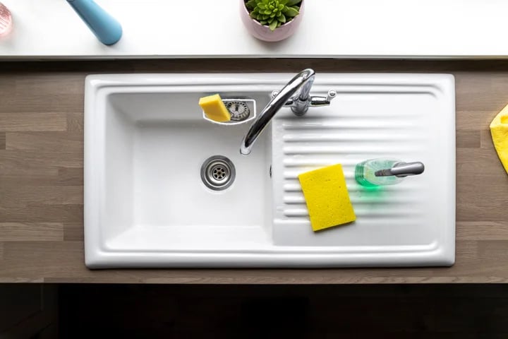 Vật dụng nhà bếp này có thể chứa nhiều vi khuẩn hơn cả bệ bồn cầu- Ảnh 2.