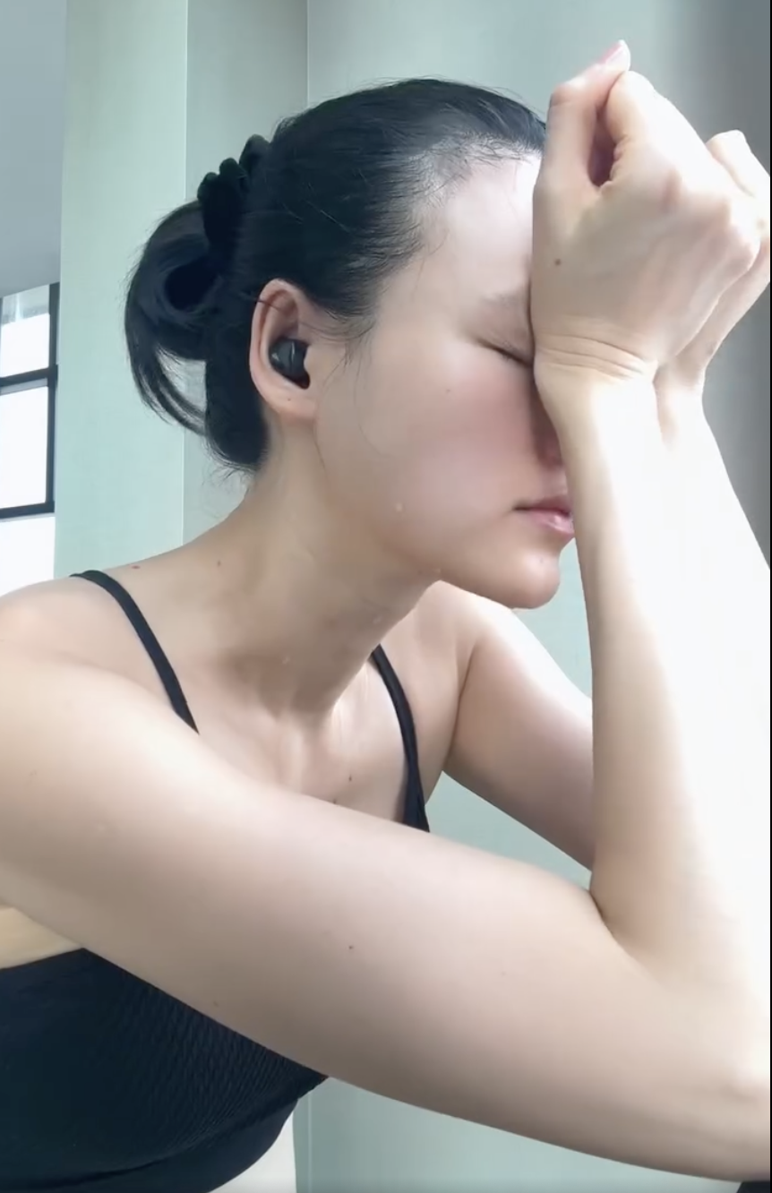 Sao nữ Vbiz công khai hành trình bầu bí hậu tái hôn: Nghén đến khóc vật vã, thái độ của chồng bác sĩ mới đáng bàn- Ảnh 1.
