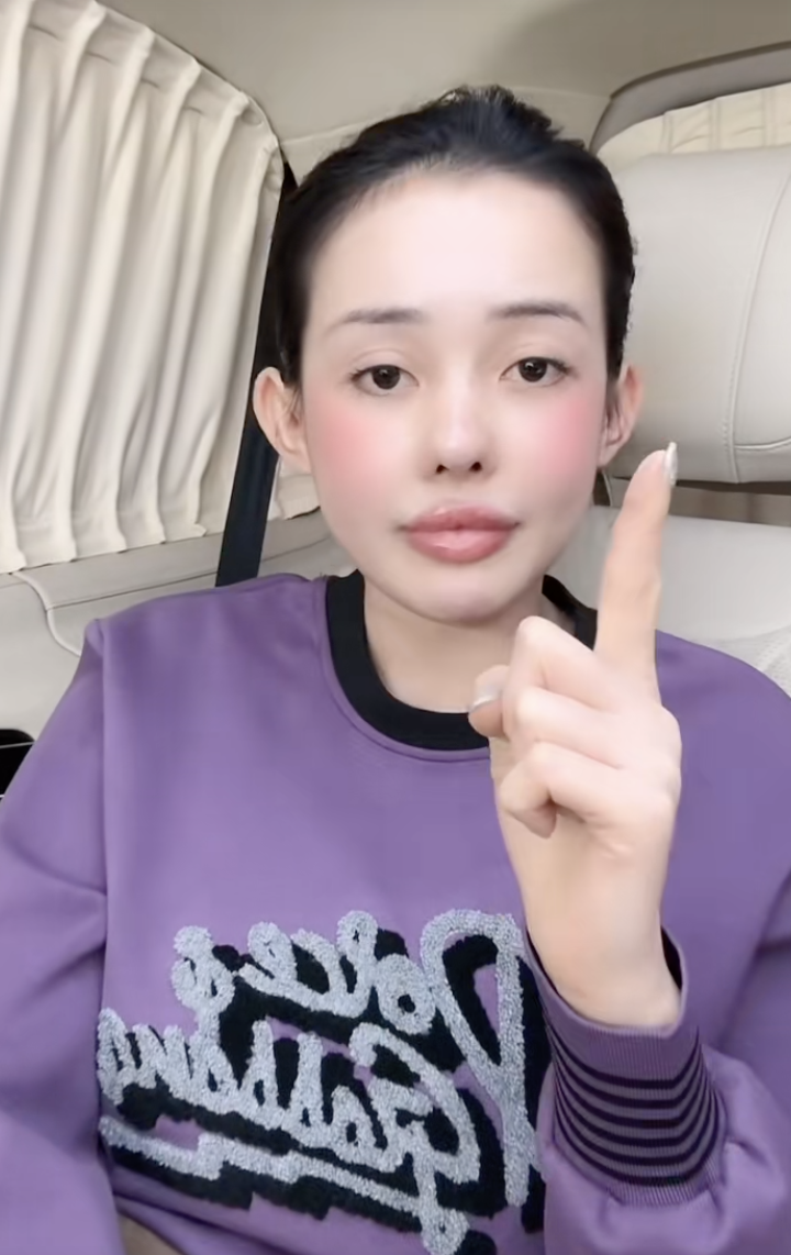 Căng thẳng tuyệt đối: Ngân 98 và Ngân Collagen Cần Thơ “đại chiến”, đến tận biệt phủ để đối chất- Ảnh 3.