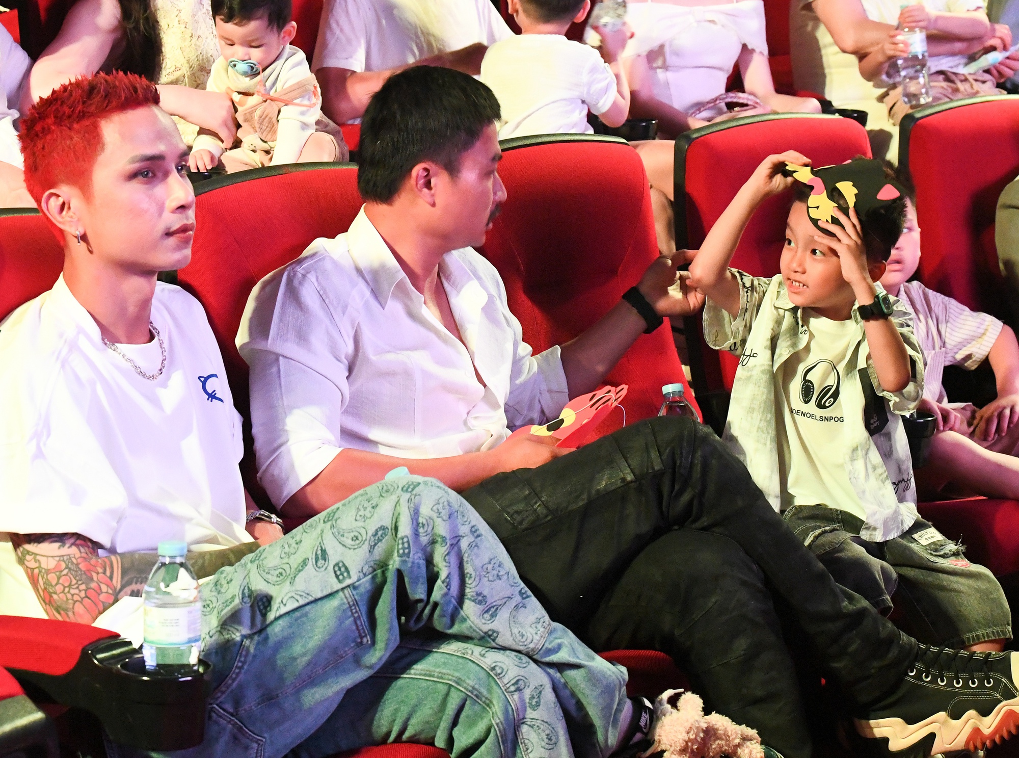 Ra mắt Bố ơi mình đi đâu thế? 2025: Trung Ruồi, Duy Hưng 