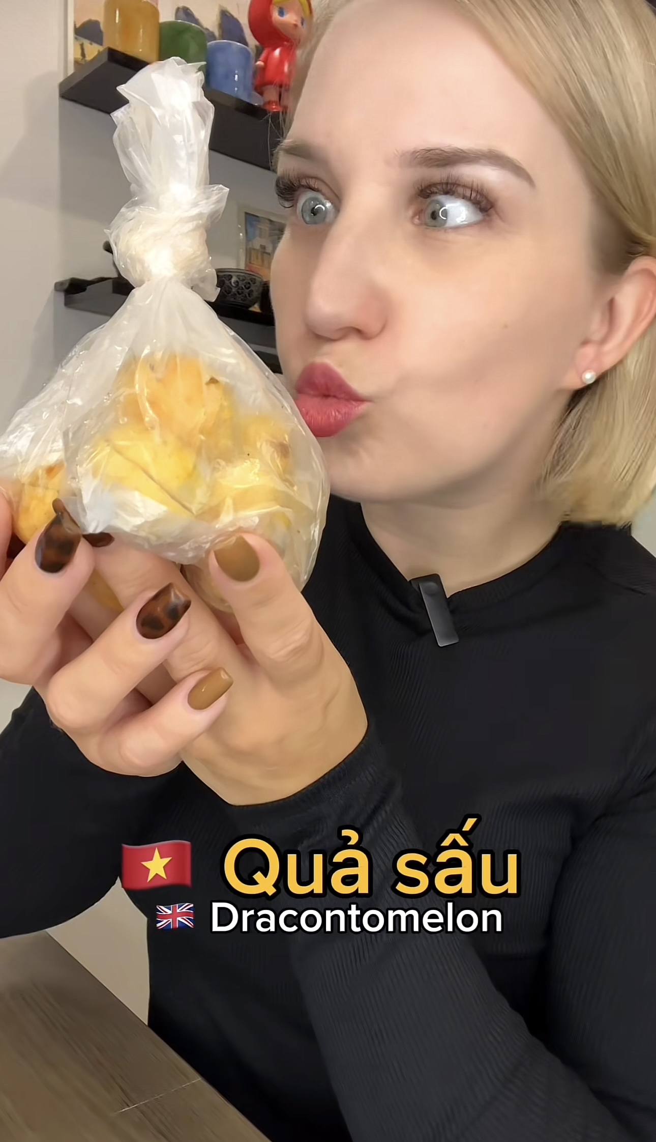 Loại quả chát xít, ngày xưa ăn với muối ớt “cho vui”, giờ thành đặc sản phố cổ Hà Nội khiến khách Tây phát cuồng- Ảnh 10.
