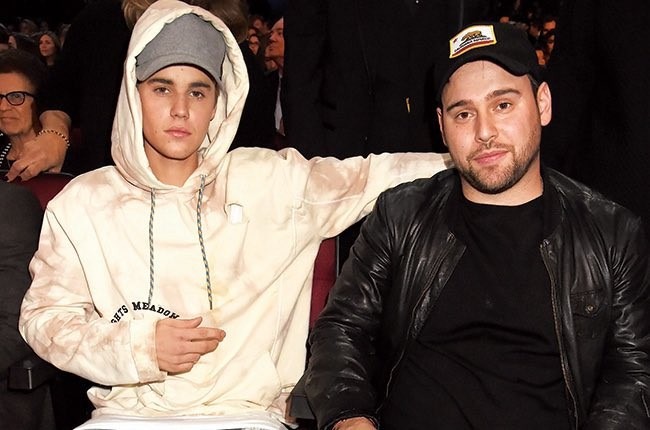 5.100 tỷ đồng tiễn mối quan hệ 16 năm của Justin Bieber ra 