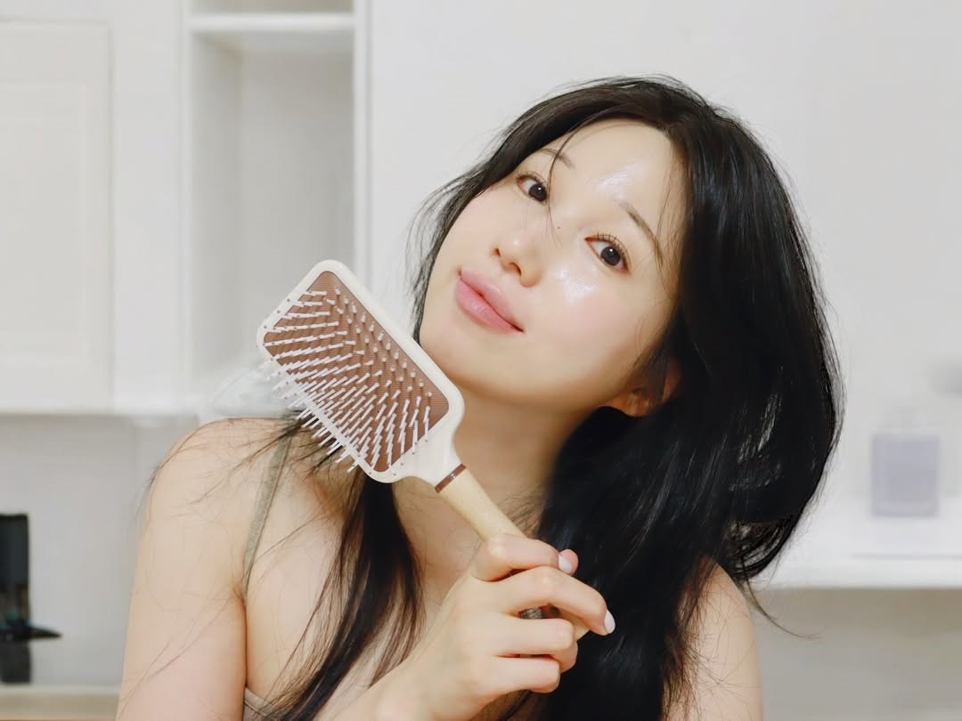 4 loại lược bạn nên dùng nếu muốn tóc mọc nhanh và ít rụng hơn- Ảnh 4.