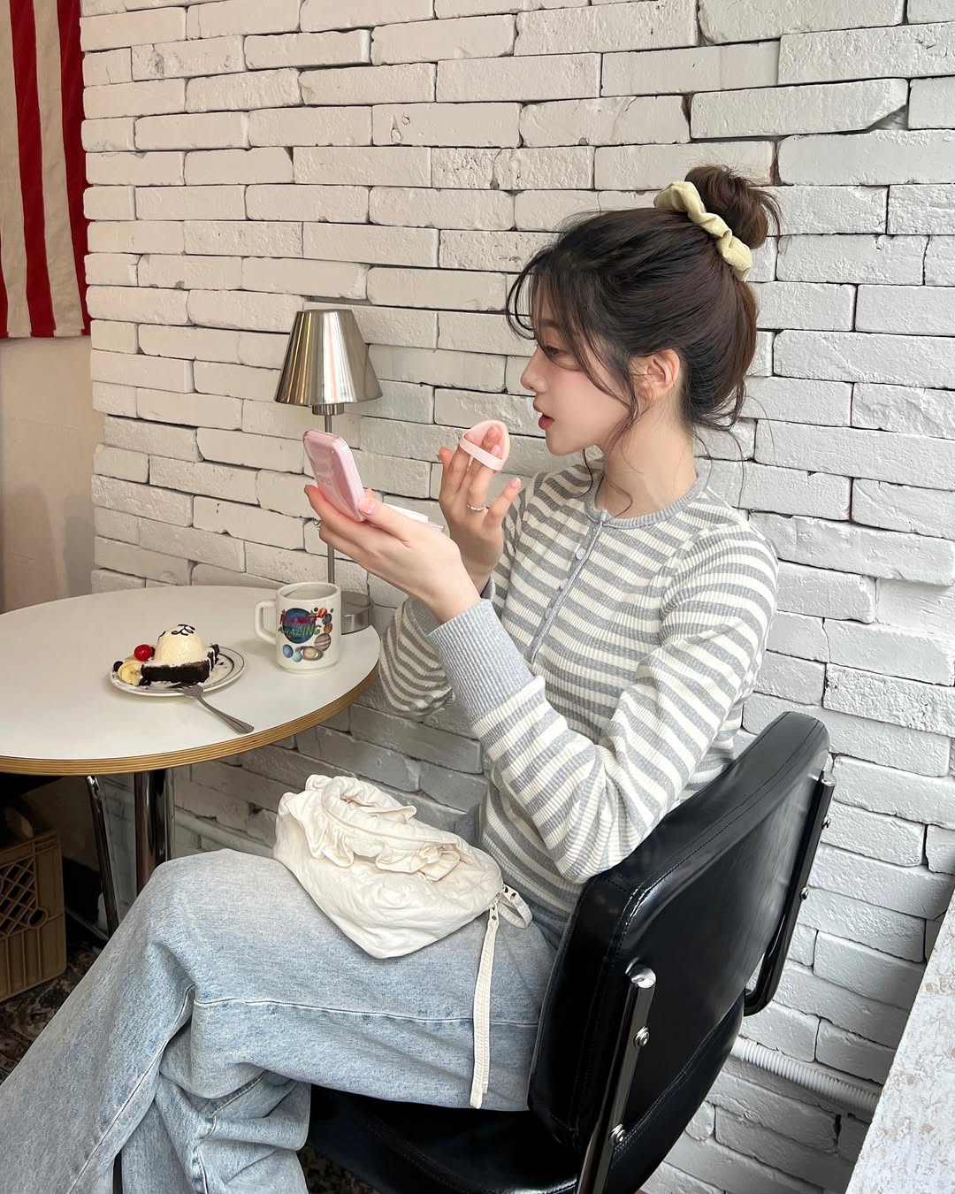 Đầu tư bạc triệu vào đồ skincare mà lơ là những bước này thì da vẫn lão hóa không phanh- Ảnh 1.