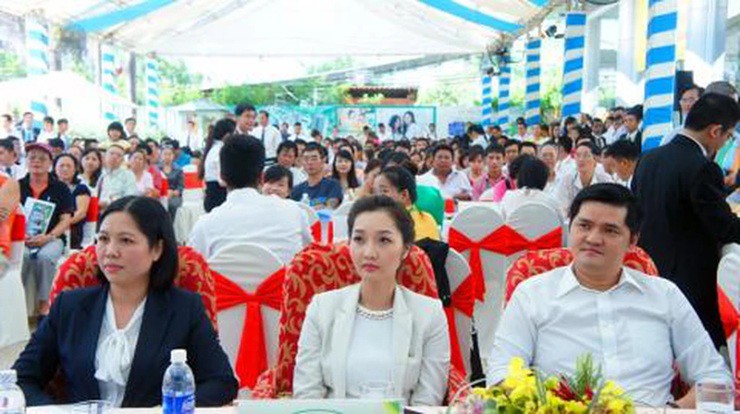 Ngoại hình của em gái Cường Đô La ở hiện tại gây chú ý- Ảnh 8.