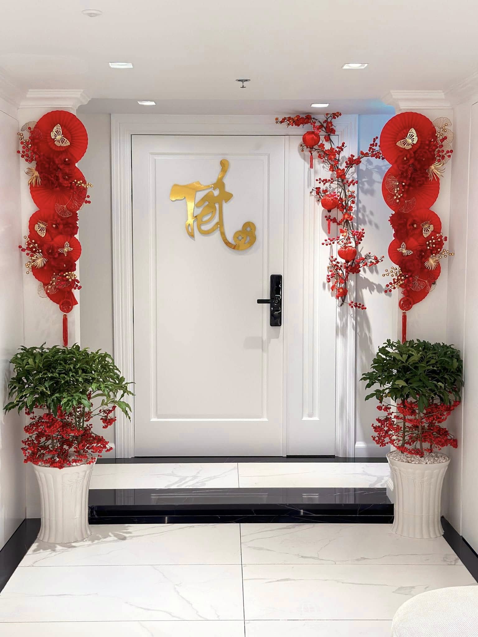 Hoa hậu Vbiz mang thai nhưng không ai hay biết: Sống ở biệt thự bạc tỷ, con là rich kid thứ thiệt- Ảnh 15.
