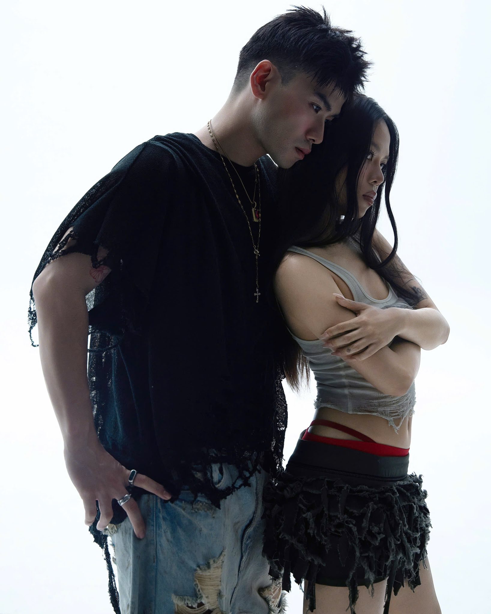 Nữ rapper hot nhất Vbiz được săn đón như idol ở trời Tây, visual slay khỏi bàn cãi- Ảnh 5.