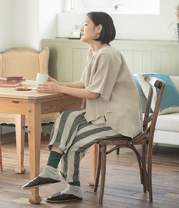Mẹ TP.HCM chia sẻ: Từng nghĩ mình tiết kiệm, nhưng khi dọn lại tủ đồ và góc bếp, tôi mới thấy mình đã tiêu tiền sai cách suốt nhiều năm- Ảnh 1.