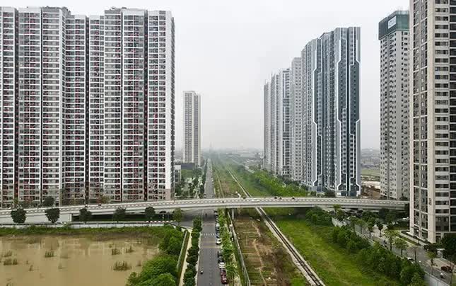 Cảnh báo nhà đầu tư rơi vào tình trạng dòng tiền âm, lãi vay chồng chất- Ảnh 1.